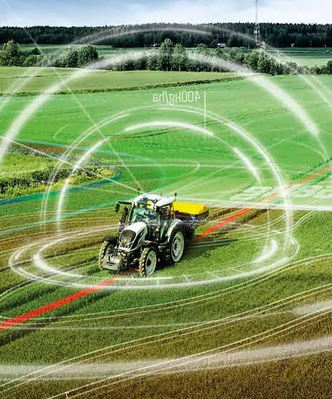 Kontakt Karl Mertz Smart Farming Specialister, hvis du er interesseret i at høre mere om intelligent landbrug og de teknologier der kan hjælpe dig i din hverdag.