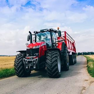 Køb din Massey Ferguson hos Karl Mertz
